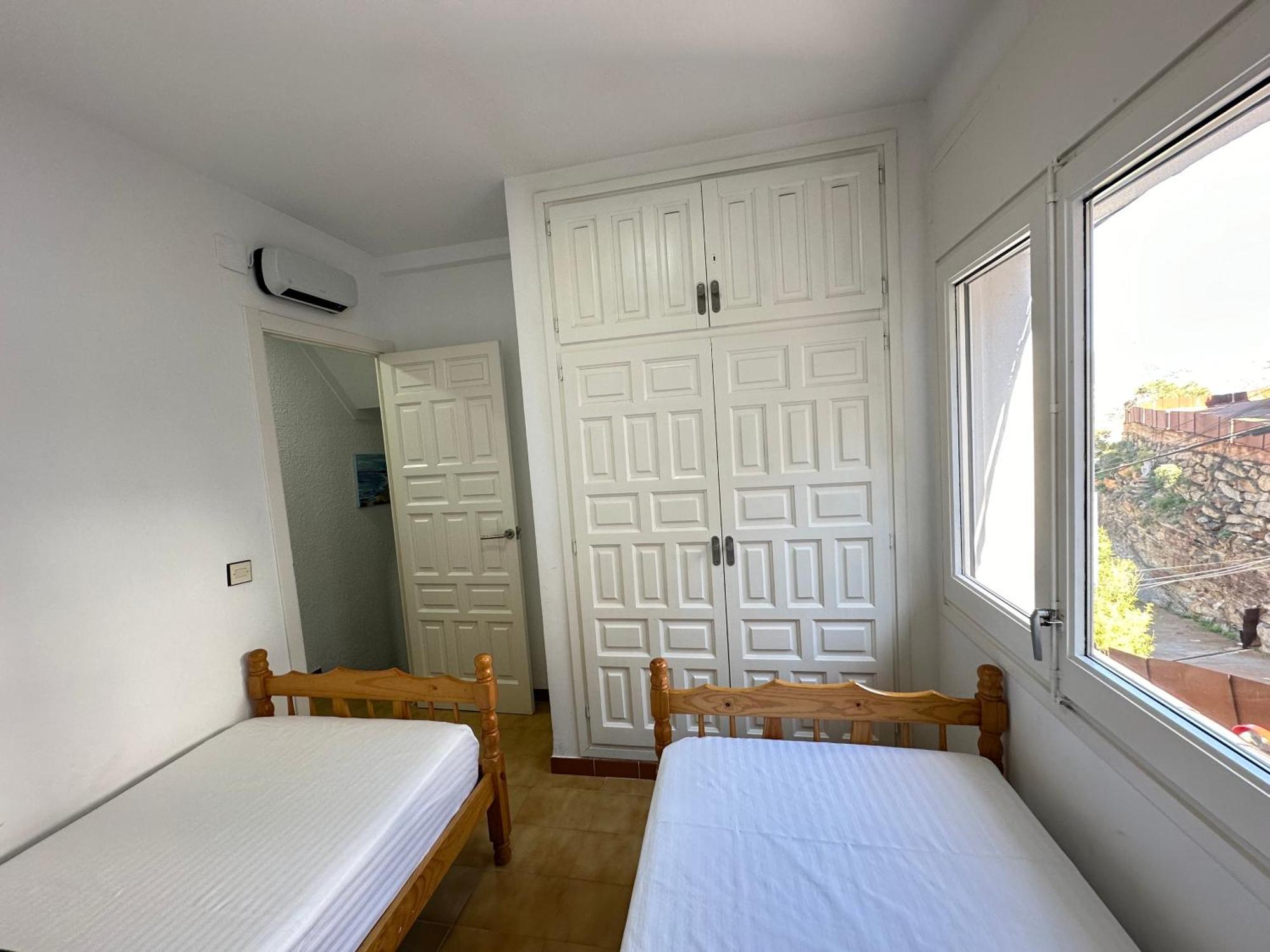 Agi Horitzo Mar Apartment Roses Ngoại thất bức ảnh